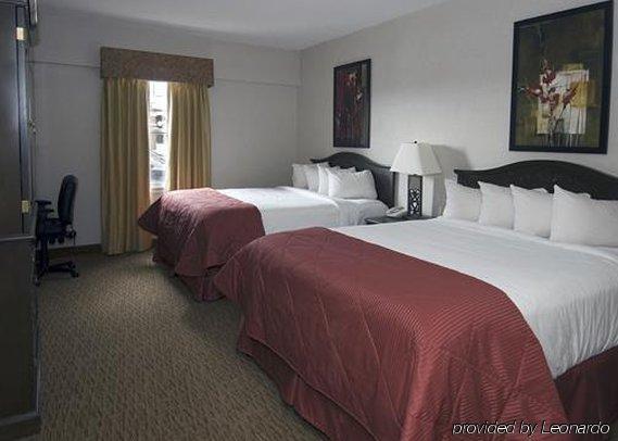 Quality Inn Sarnia Room photo